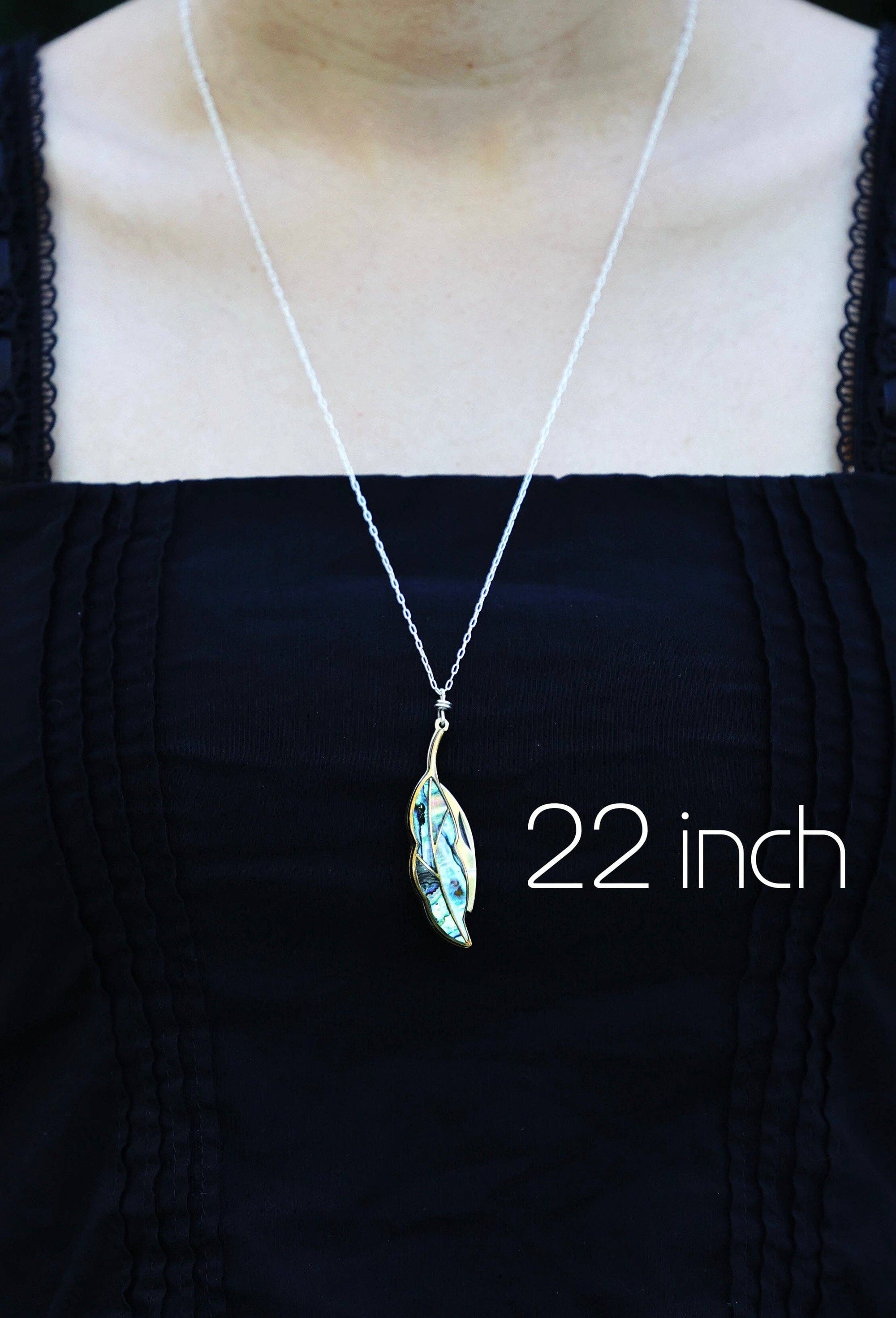 Plume Necklace: 18" Silver Chain