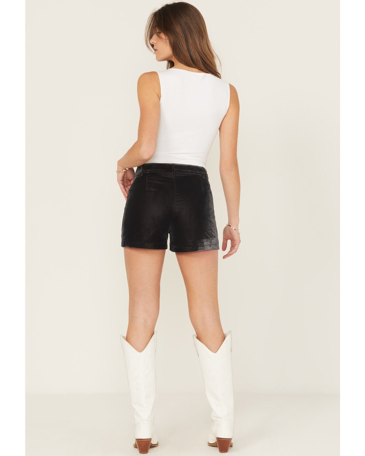 Velvet Shorts- BW68B05894