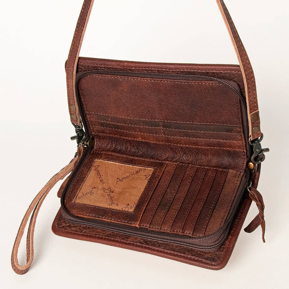 ADBG485AS- Saddle Wallet Bag