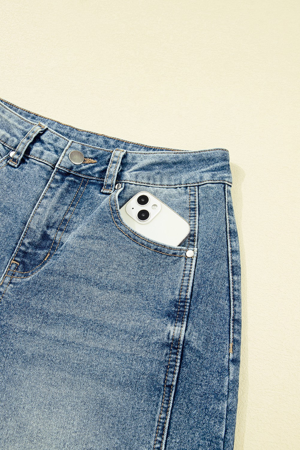 Vintage Wash Barrel Jean-