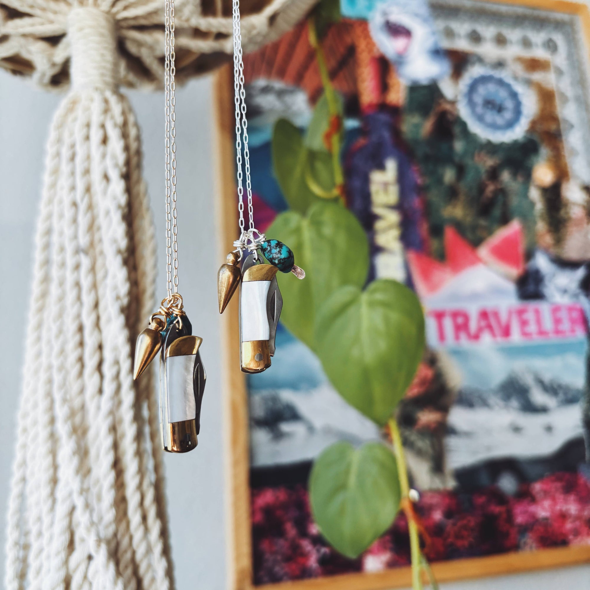 Billie Jr. Necklace (Mother of Pearl): 18" Silver Chain