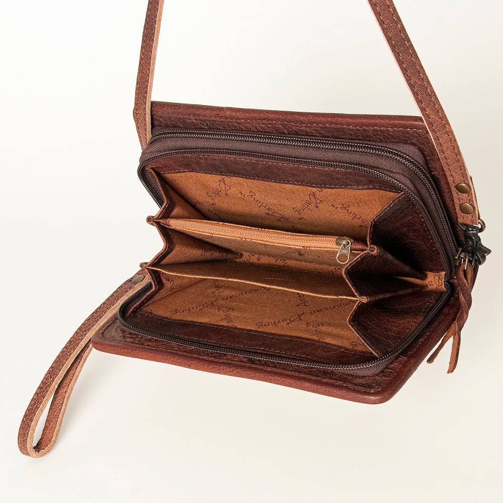 ADBG485AS- Saddle Wallet Bag