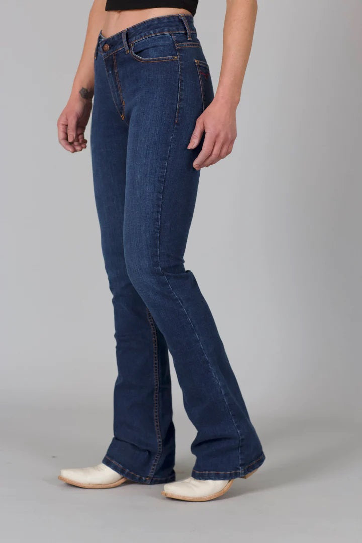 Chloe: Mid-Rise. Fitted Thigh. Flared. 