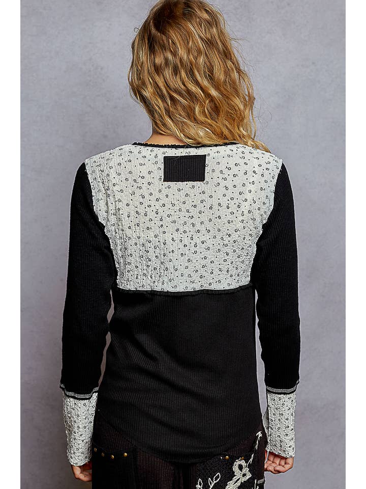 Lace Detail Thermal Top-