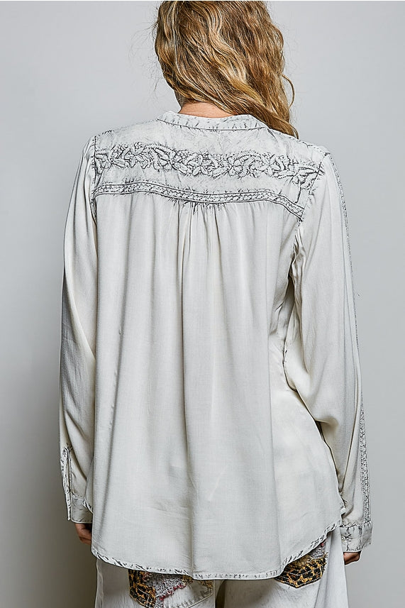 Vintage Floral Embroidered Top-