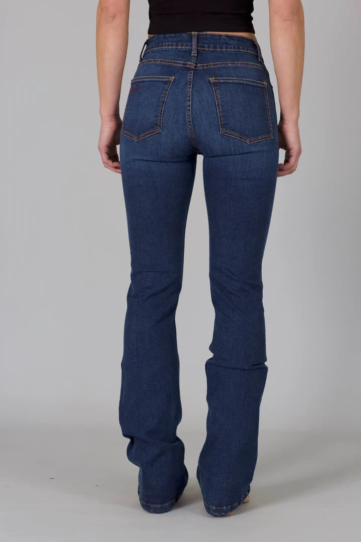 Chloe: Mid-Rise. Fitted Thigh. Flared. 
