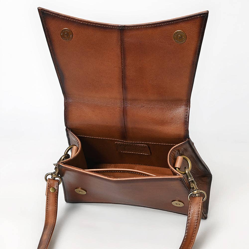 ADBGM629- Quilted Leather Bag