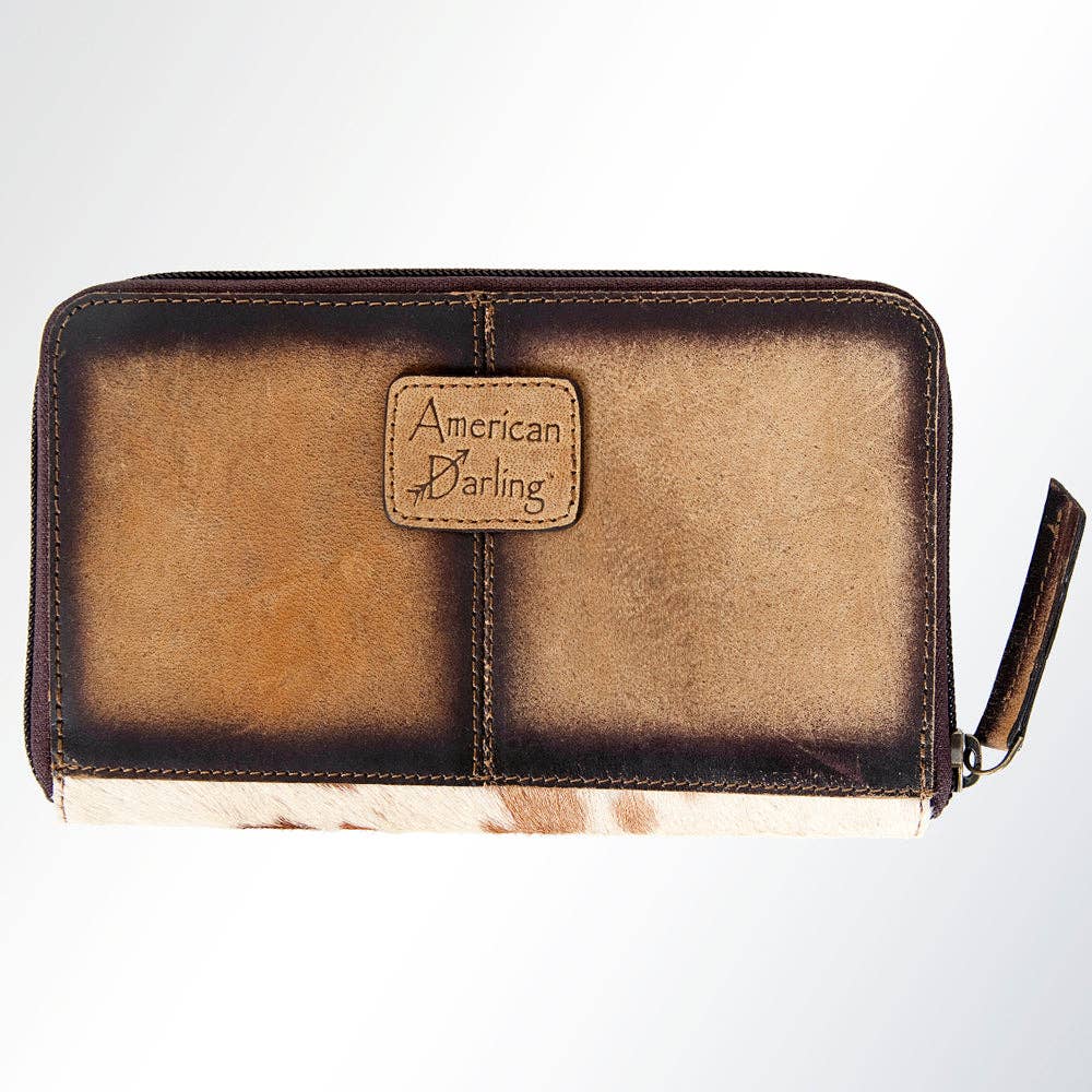 ADBGI121 Cowhide Zip Wallet