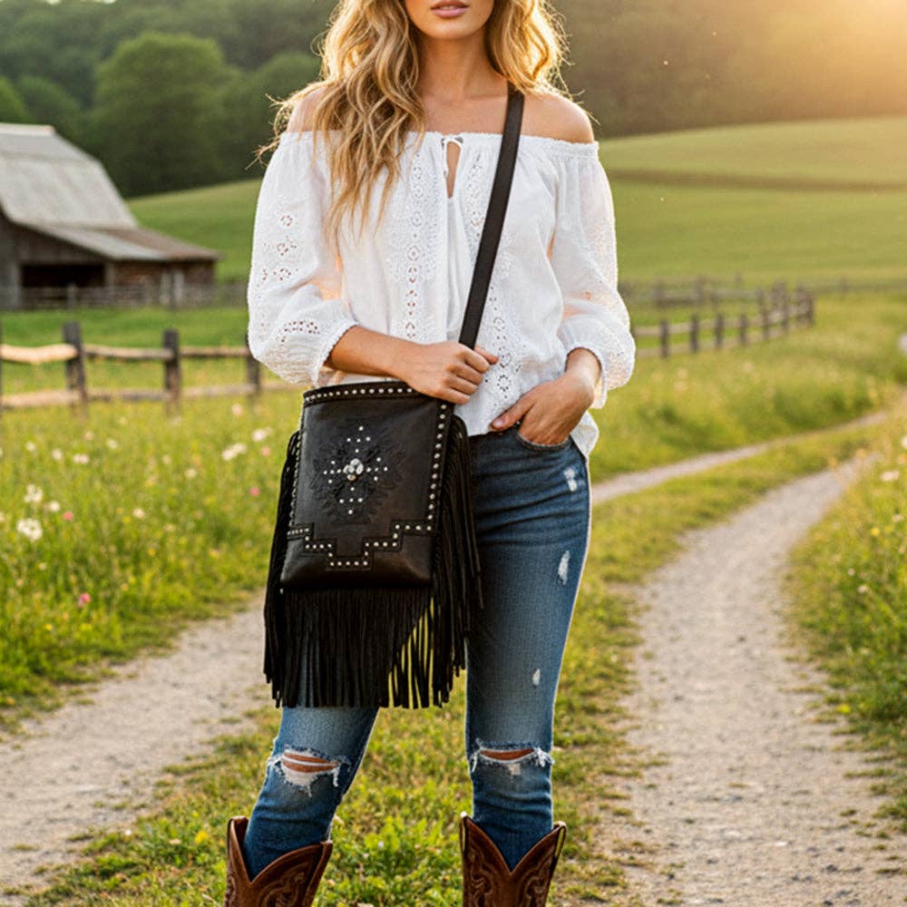 ADBGM751- Crossbody Fringe Bag