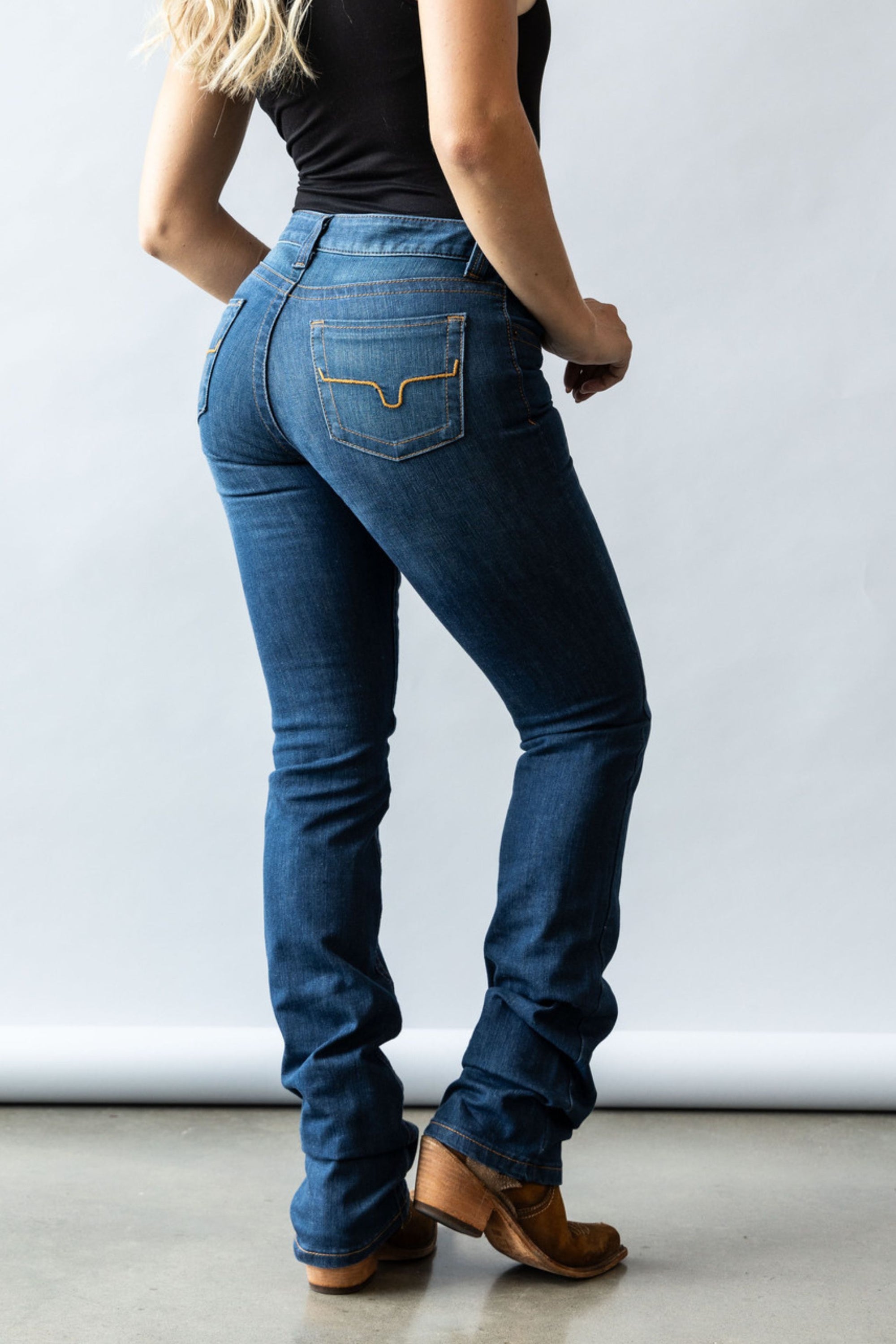 Betty17- Blue-