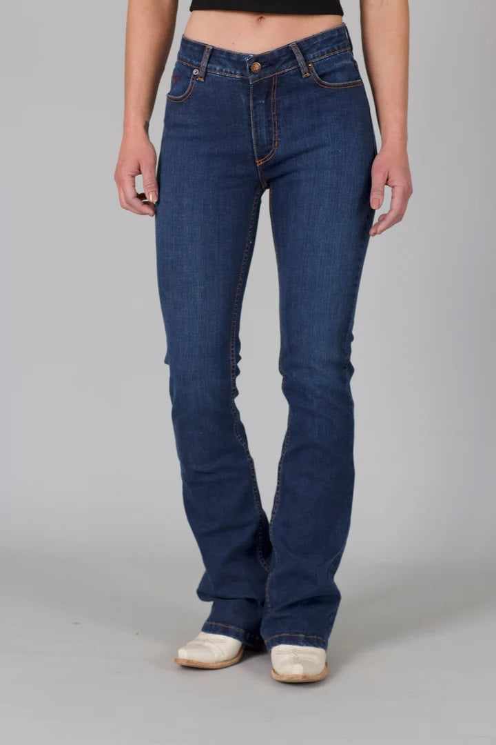 Chloe: Mid-Rise. Fitted Thigh. Flared. 