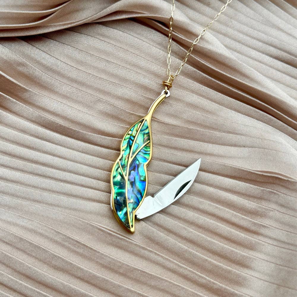 Plume Necklace: 18" Silver Chain