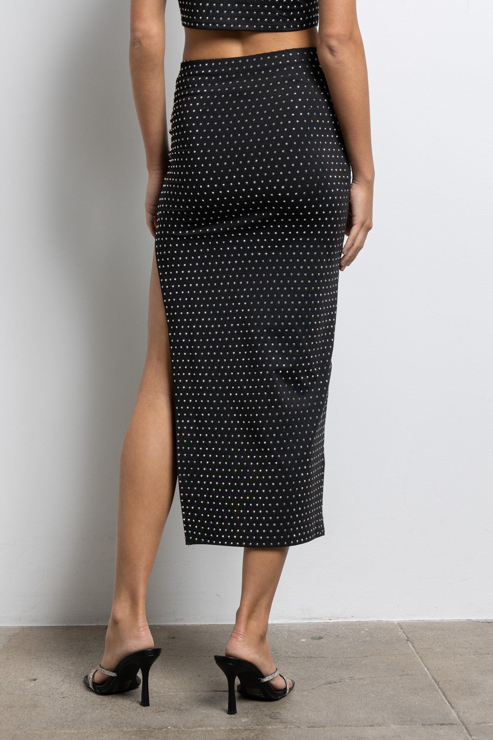 Embellished Midi Skirt with Slit 