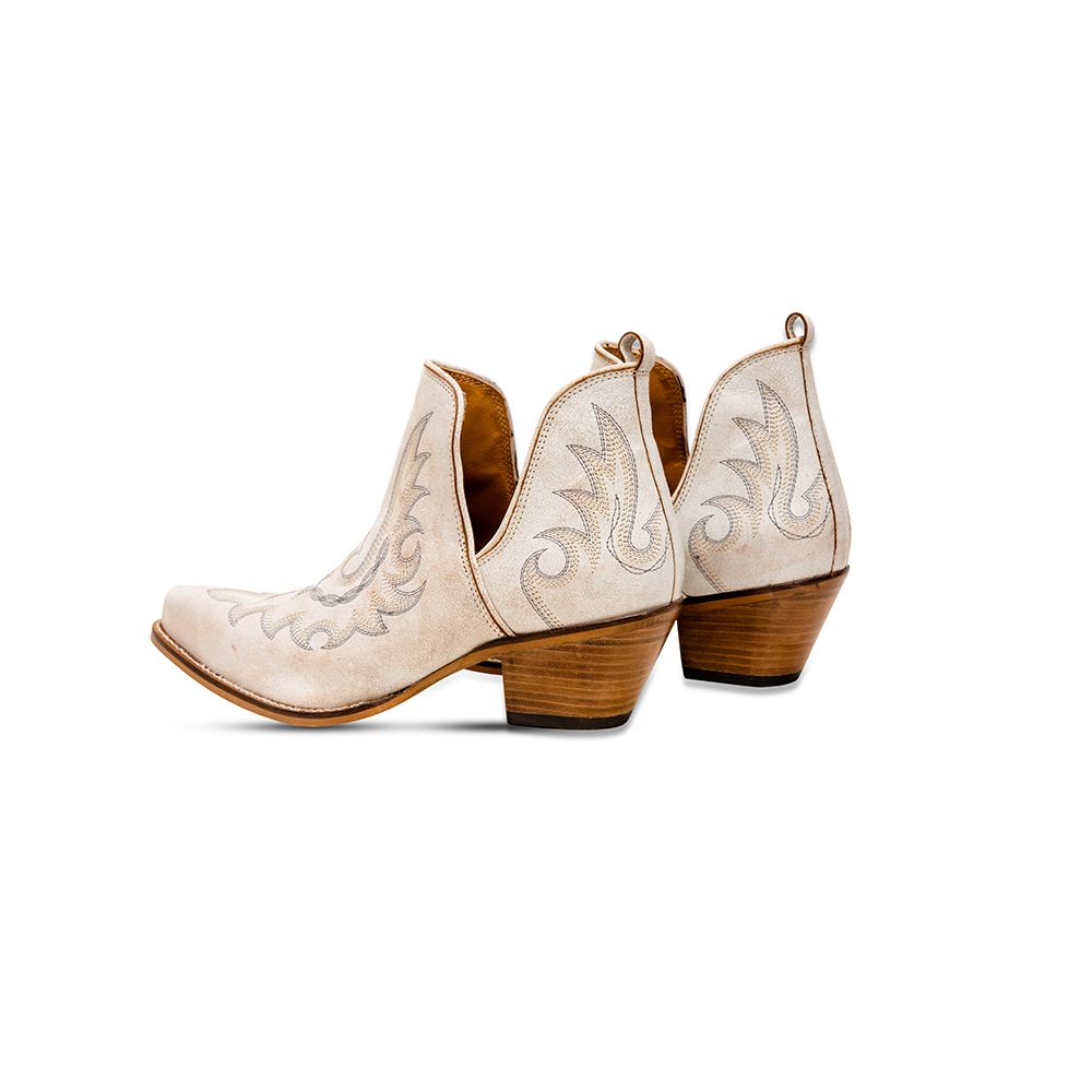 Yipple Booties 