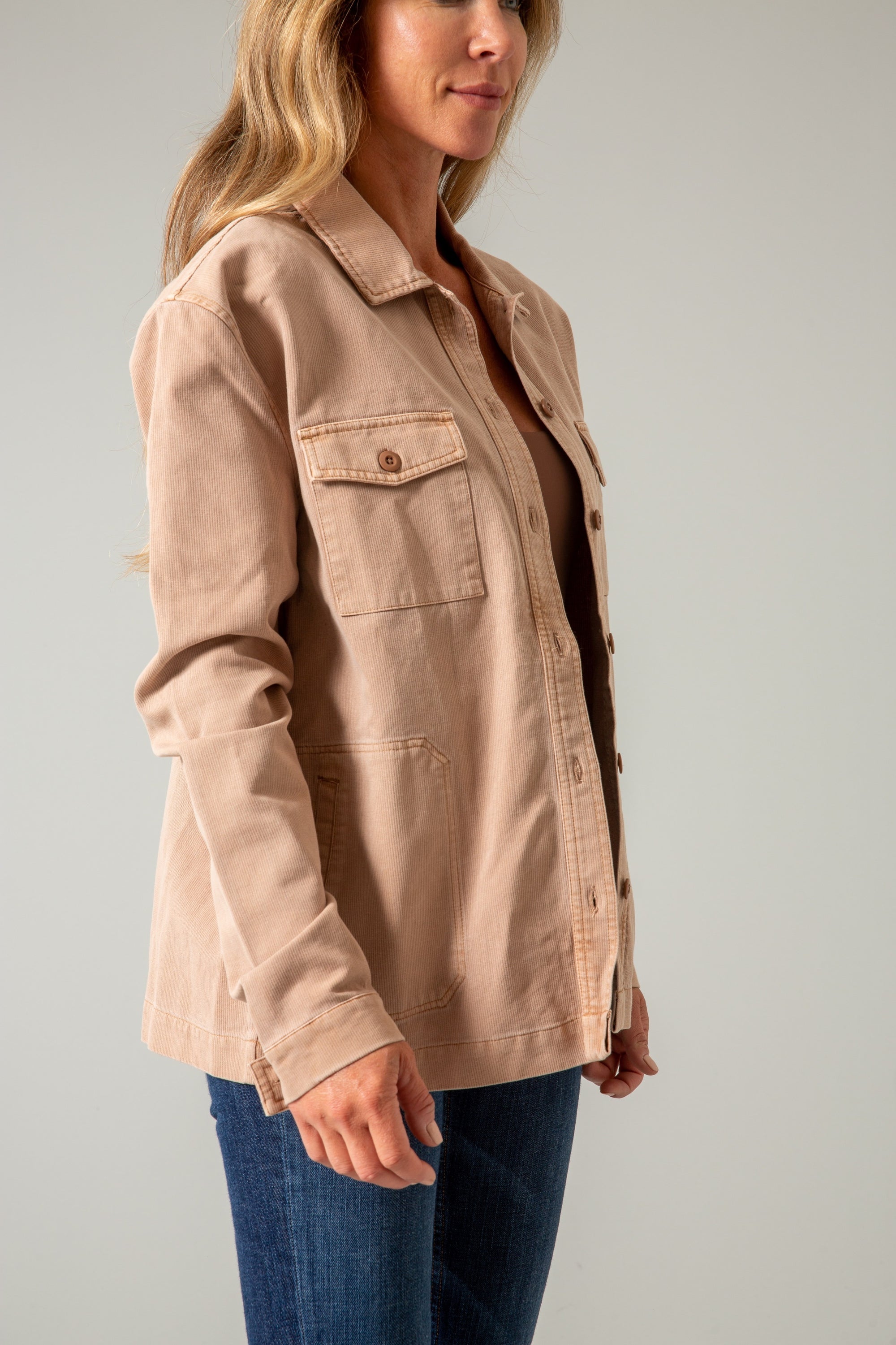 Cloverleaf Shacket - Brown