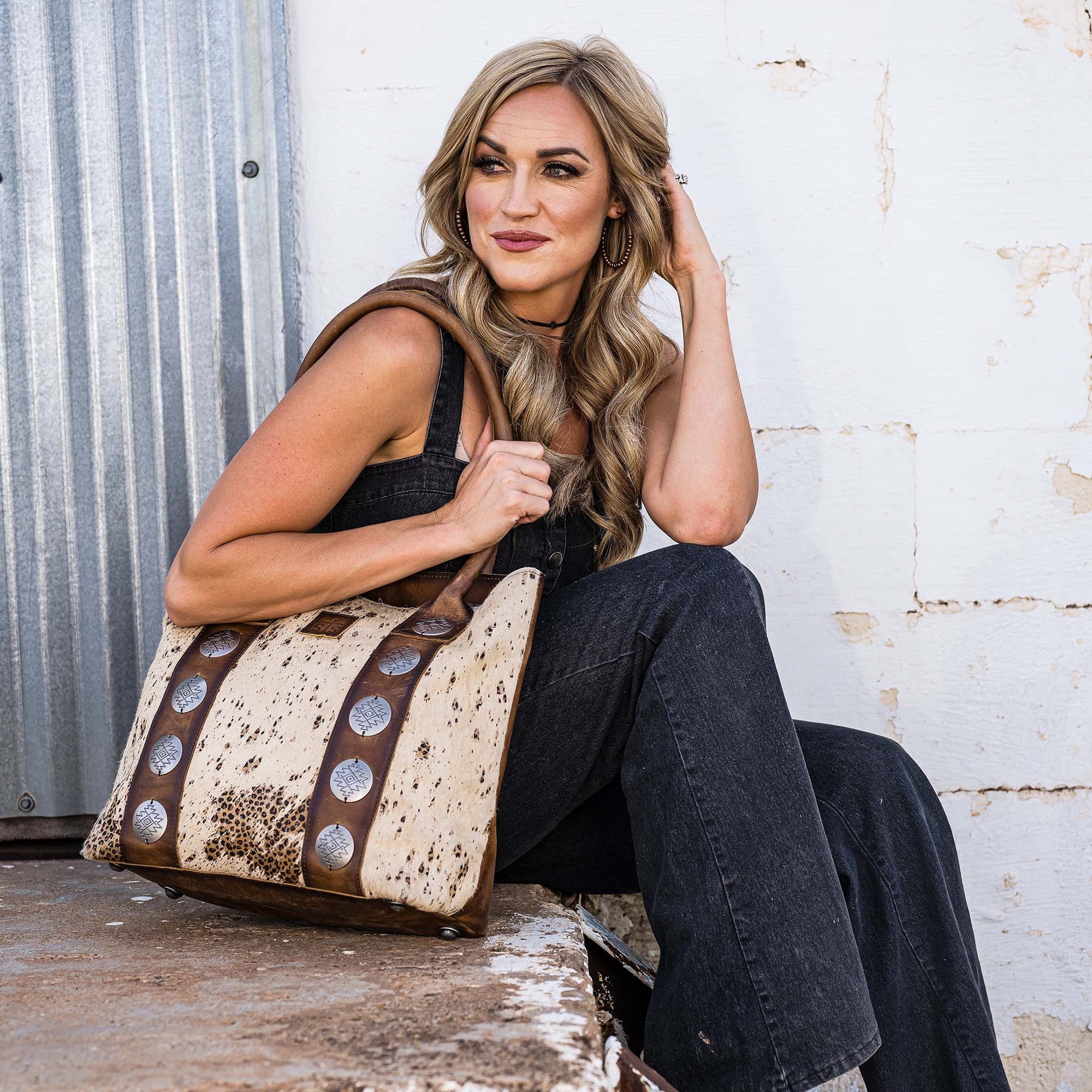 Serengeti Tote- STS33240
