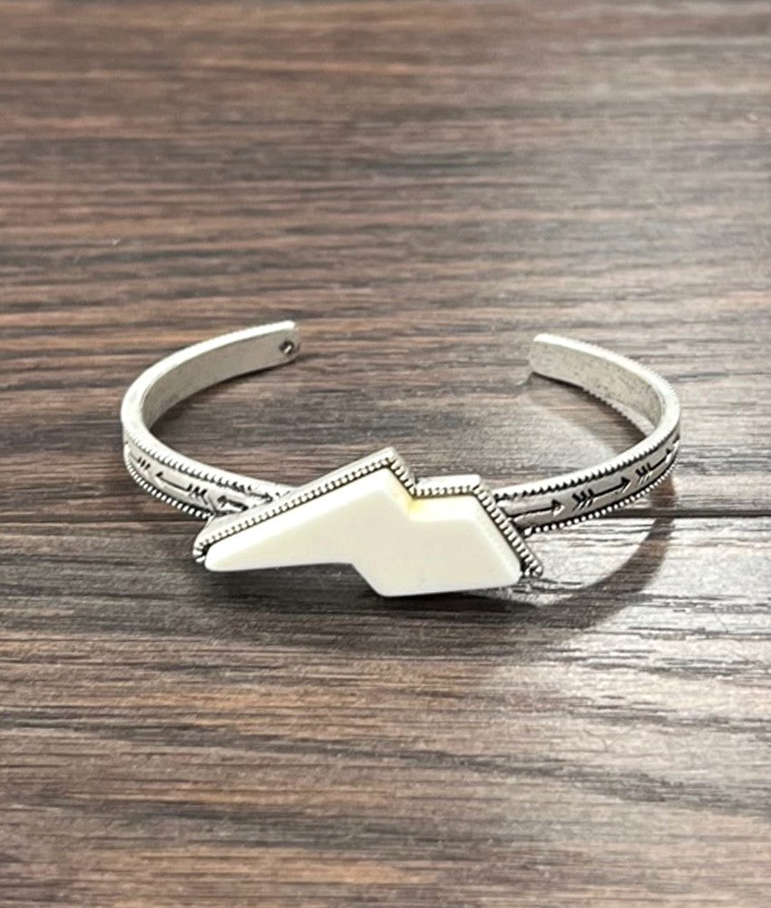 Lightning Cuff - 711354