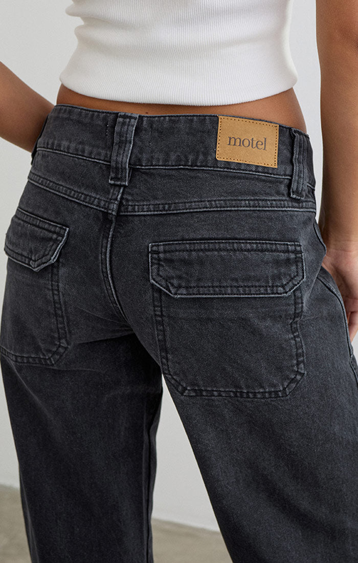 Low Rise Cargo Jean - Black