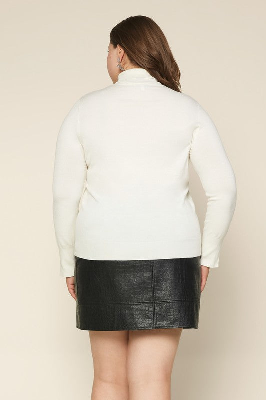 Crocodile Embossed Skirt with Scallop Hem 