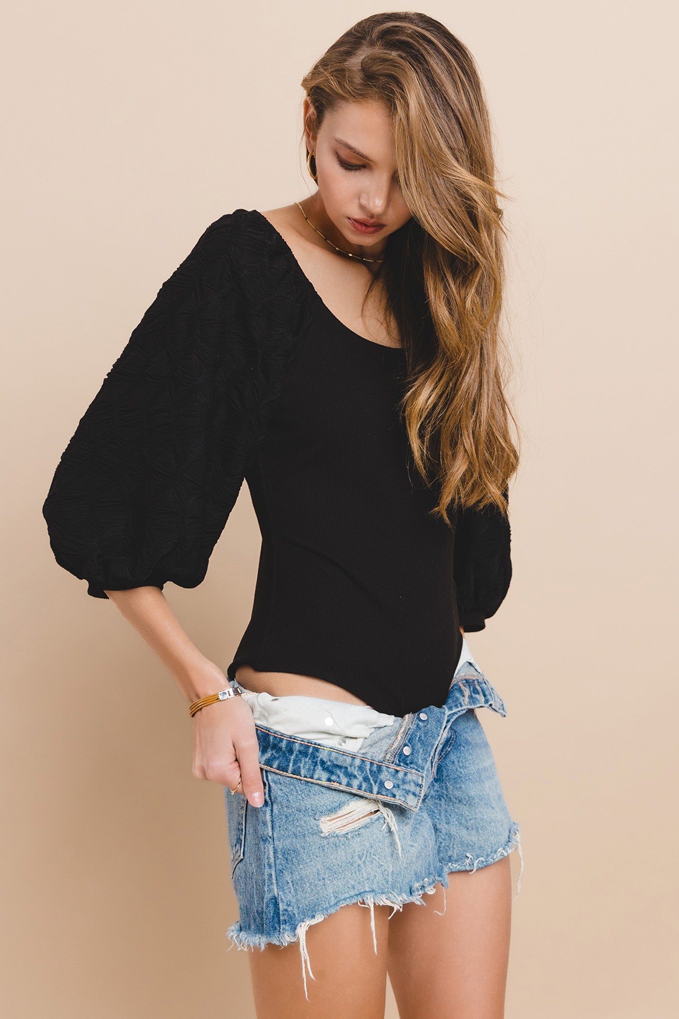 Scoop Neck Balloon Sleeve Bodysuit- Black- 